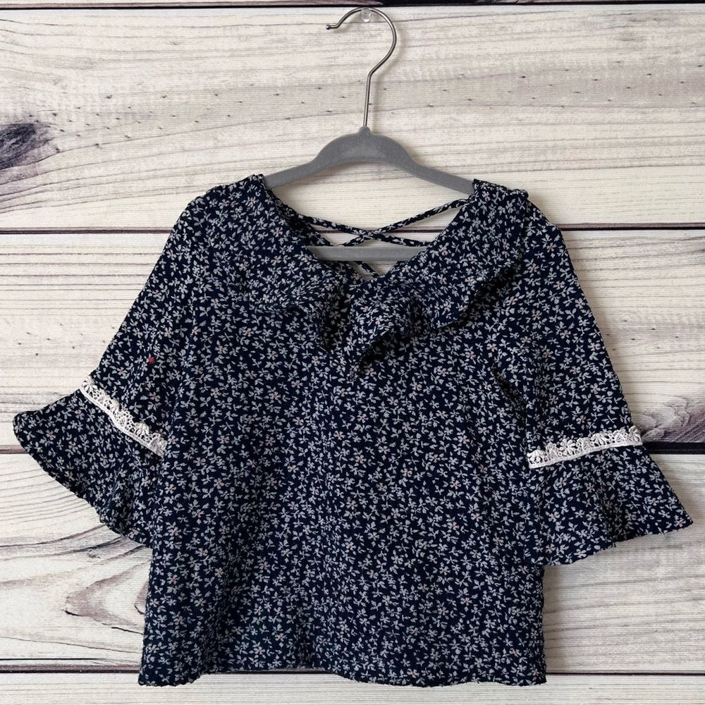 Monteau Girls Size 5 Navy Floral Ruffle Top
